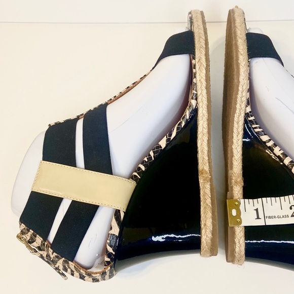 Fendi Carioca Zebra Wedge Sandals Size 38 - Picture 12 of 14